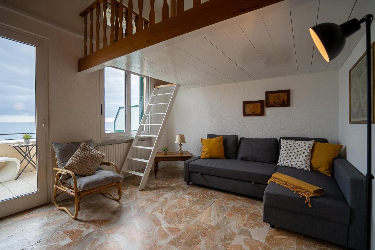 Appartamento Fronte Mare Con Terrazzo Zio ألاسيو المظهر الخارجي الصورة