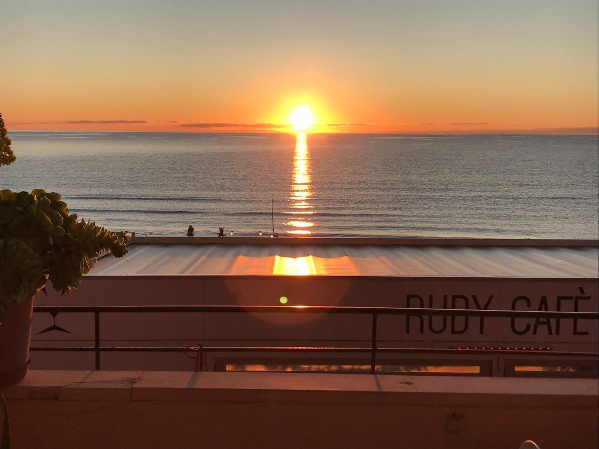 Appartamento Fronte Mare Con Terrazzo Zio ألاسيو المظهر الخارجي الصورة